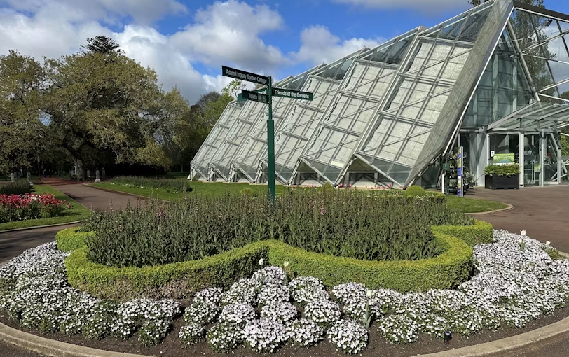Sovereign Hill, Botanical Gardens and Melbourne Skydeck Bus Tour - Image 2